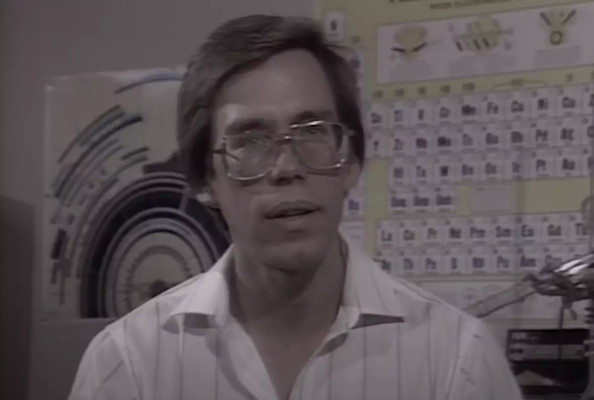 Bob Lazar Used An Alias To Tell The World About Area 51 In 1989 Interview
