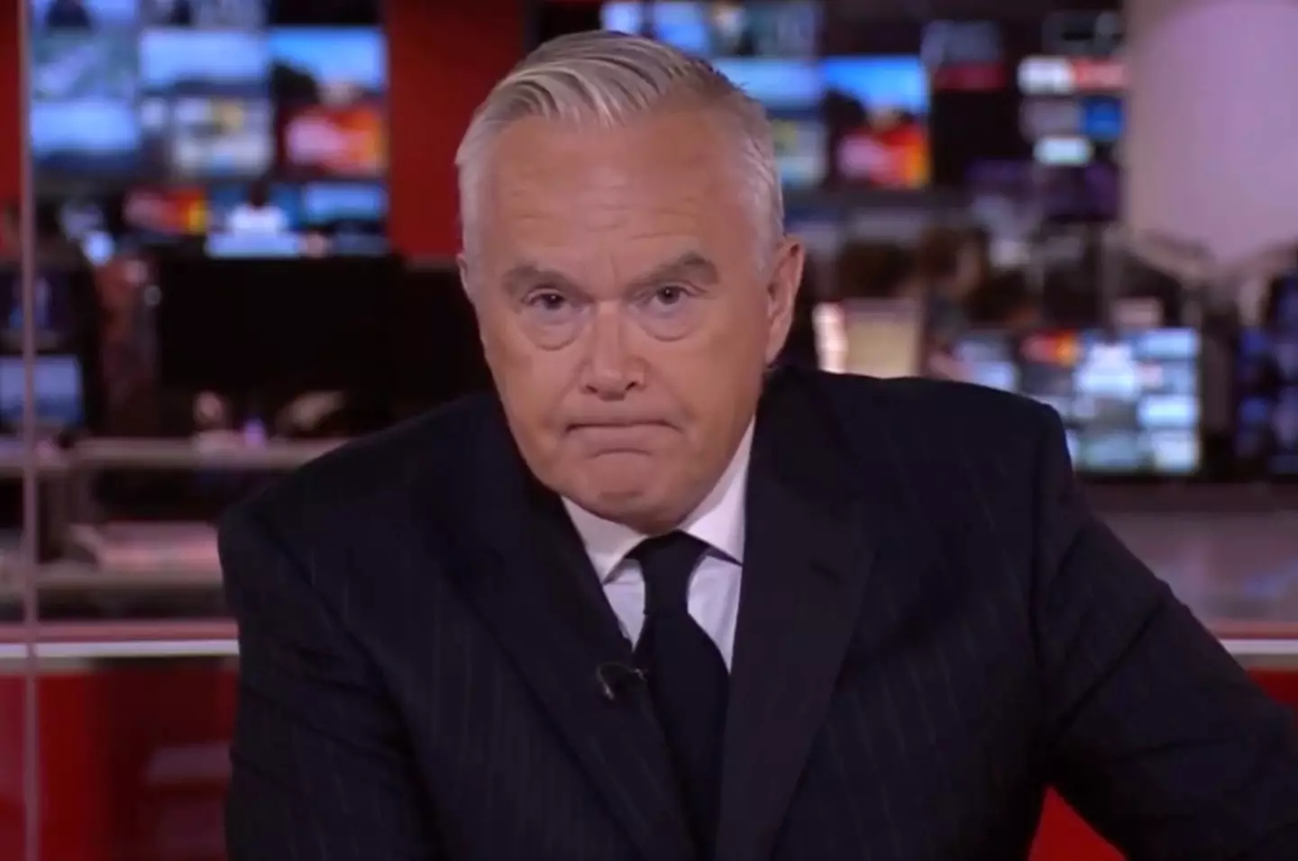 Huw Edwards held back the tears following news of the Queen's death.