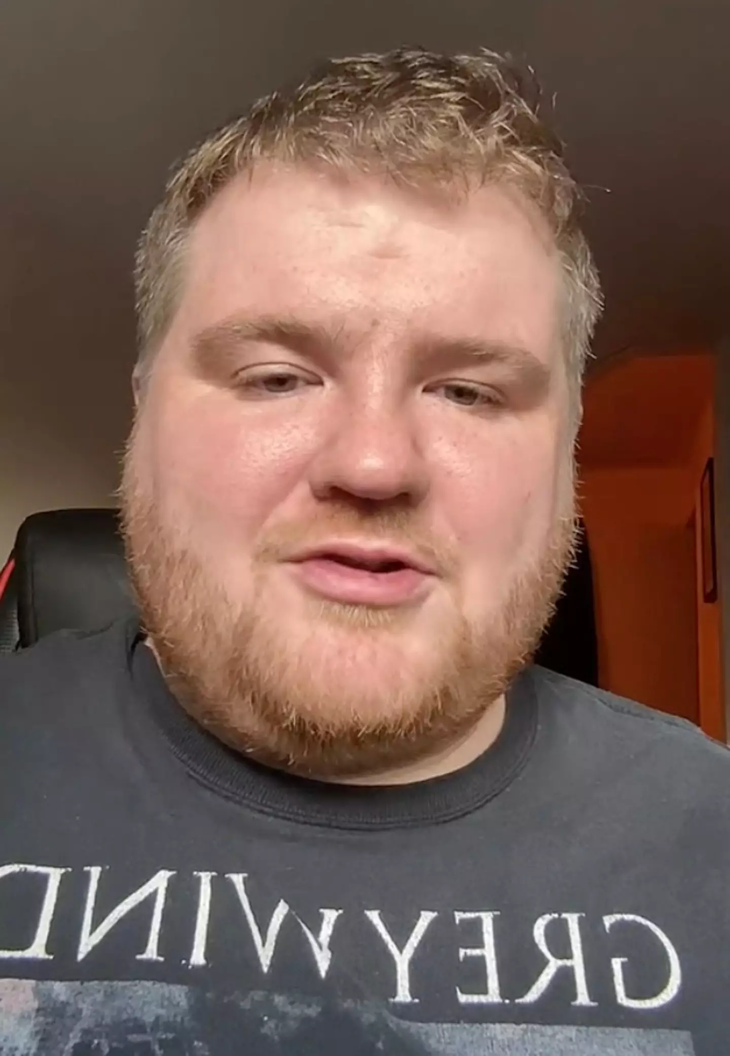 Ethan Lawrence shared an emotional video about how tough acting is (TikTok/@ethandlawrence)