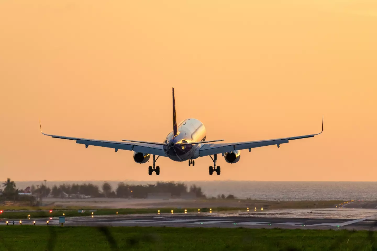 We've all encountered a bumpy plane landing at some point in our lives. (Getty Stock Image)