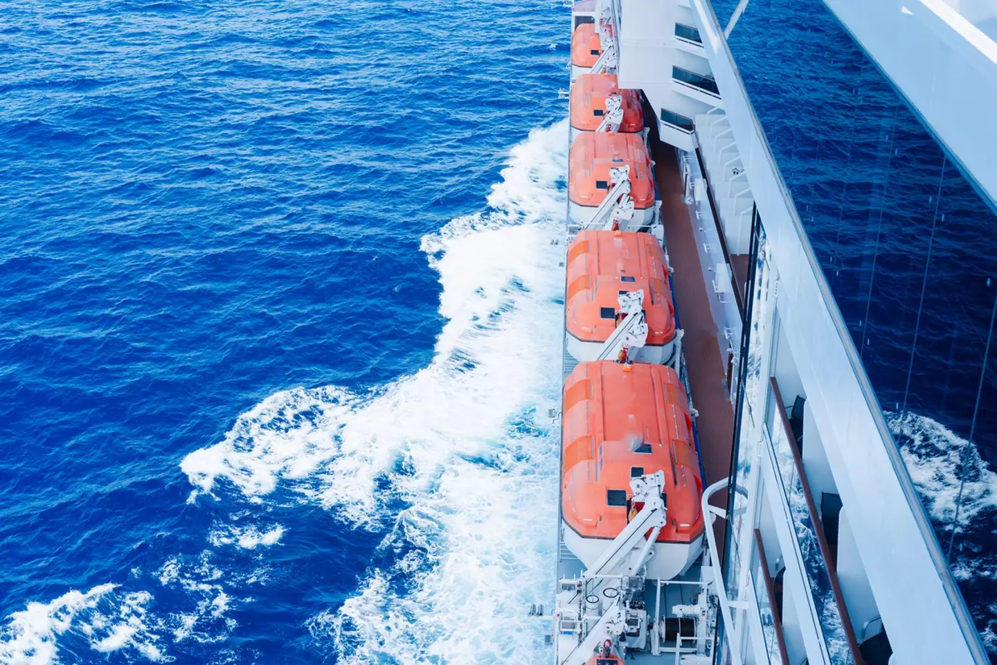 Crews train for people going overboard, but survival rates are low. (Getty Stock Photo)