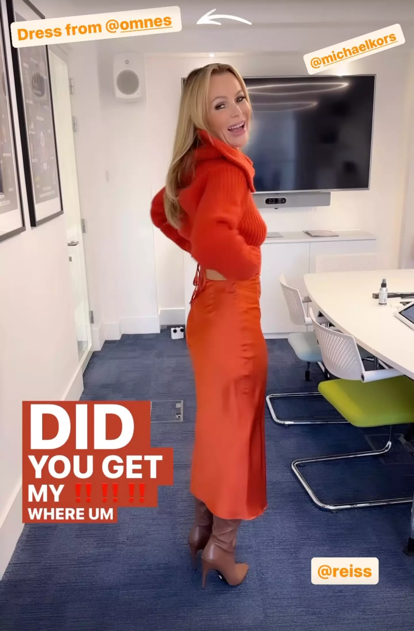 Amanda Holden shocks fans by flashing her nipple in racy home video
