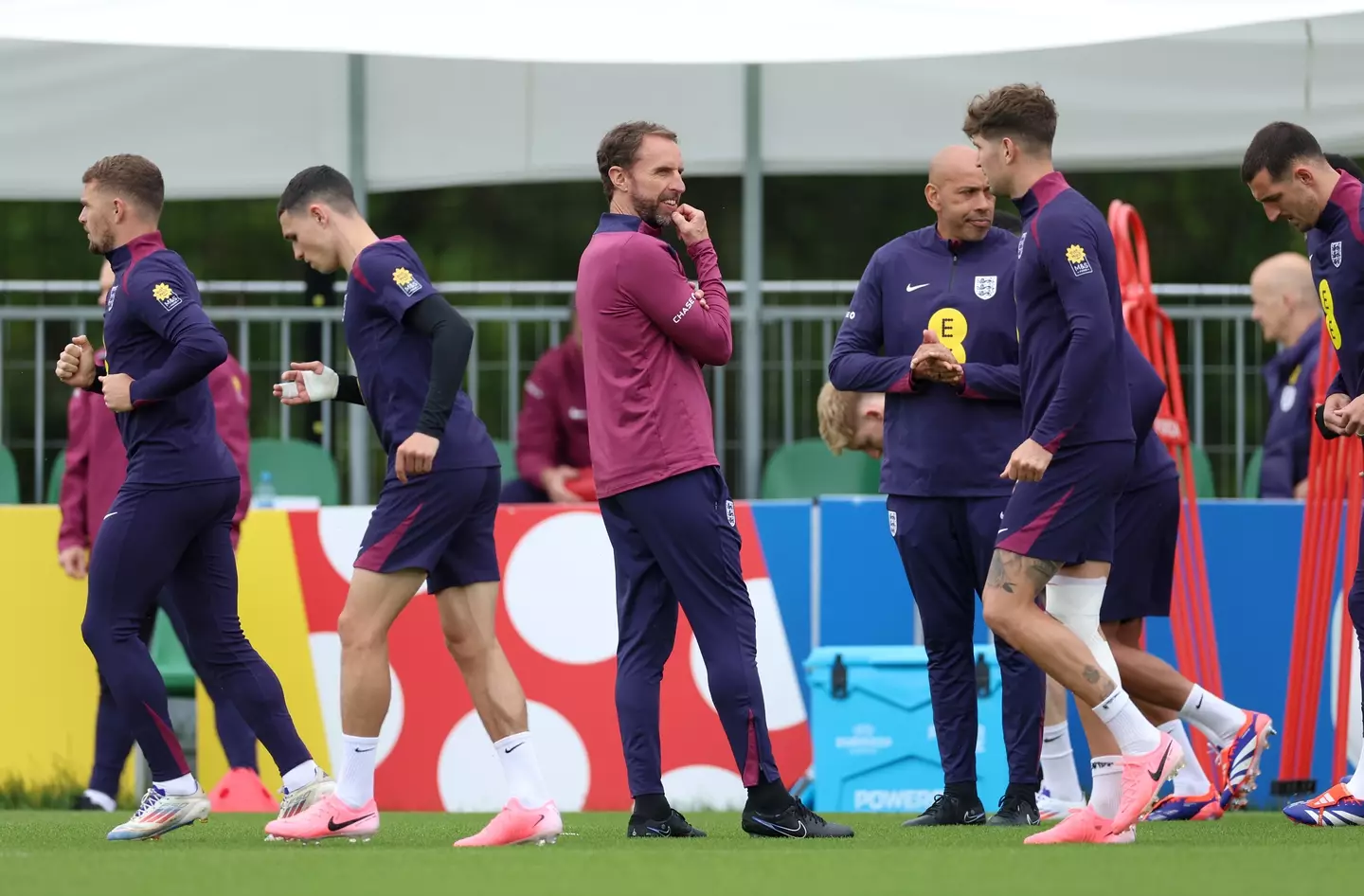 The team practiced the back three in training. (Richard Pelham/Getty Images)
