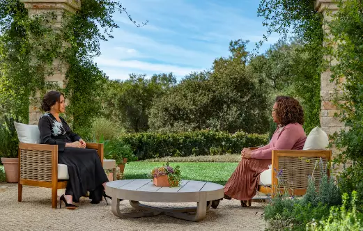Meghan talks to Oprah during the special (