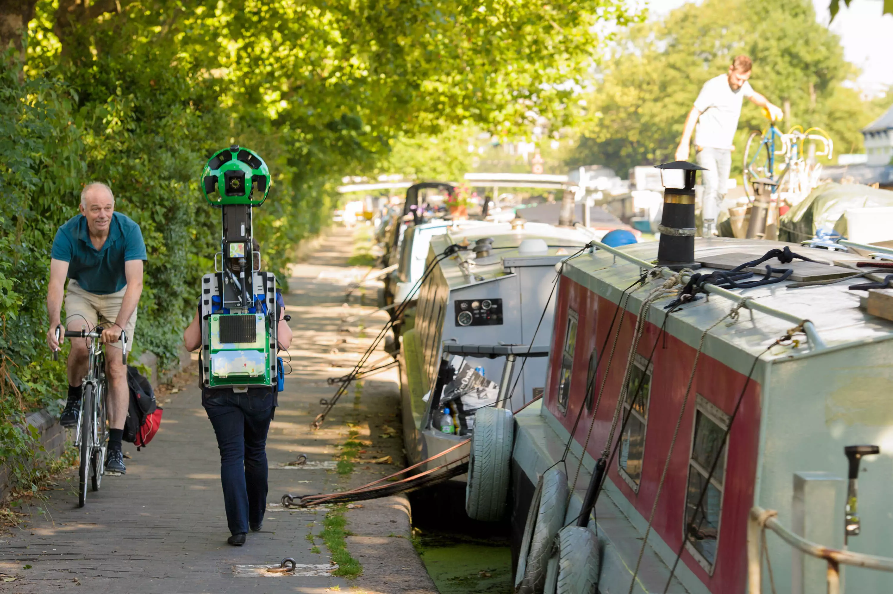 Wendy Hawk from the Canal & River Trust wears the Google Trekker in London (