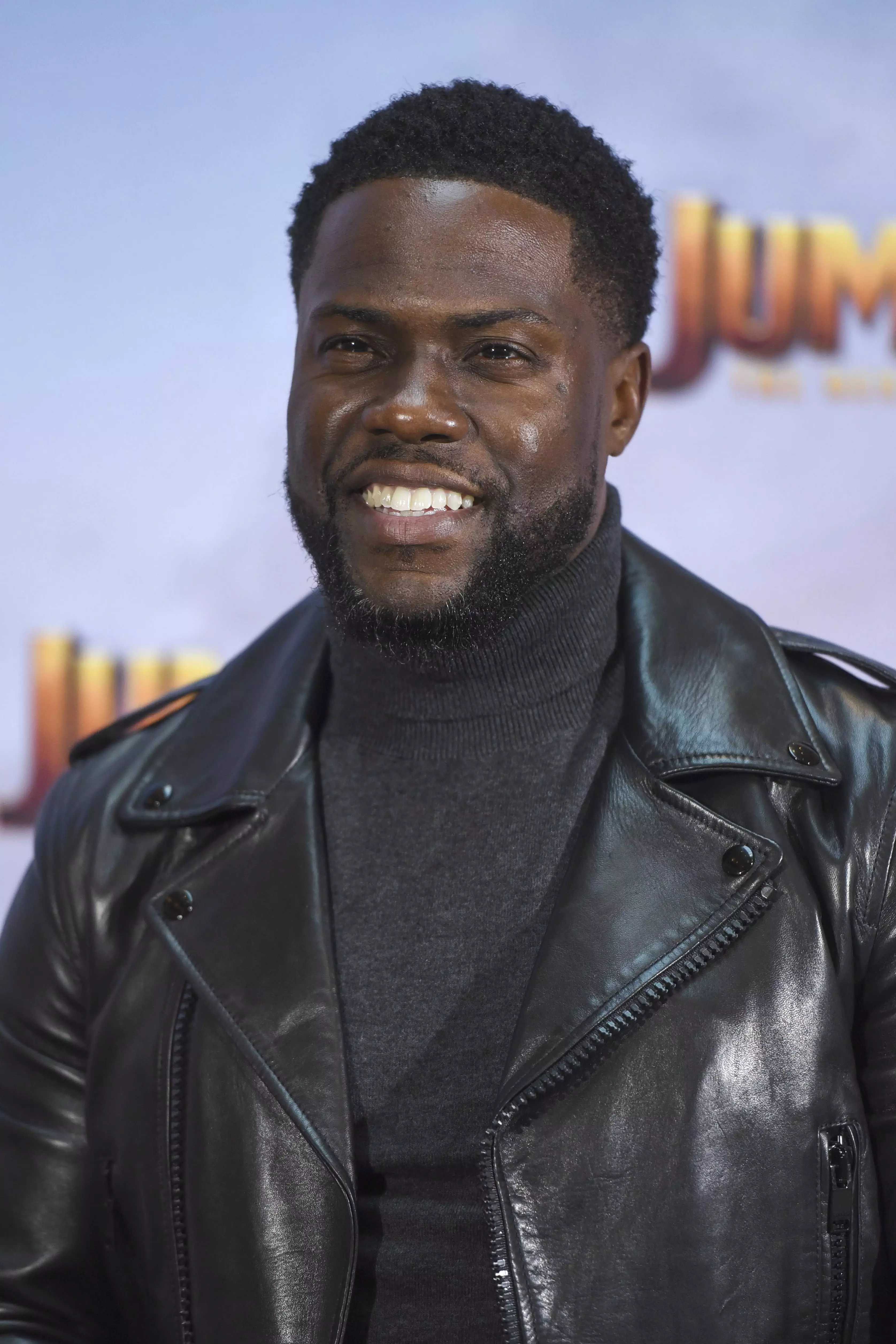 Kevin Hart does not 'give a s***' about cancel culture.