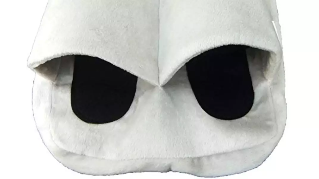 Hot Water Bottles For Your Feet Exist So Goodbye Frozen Toes