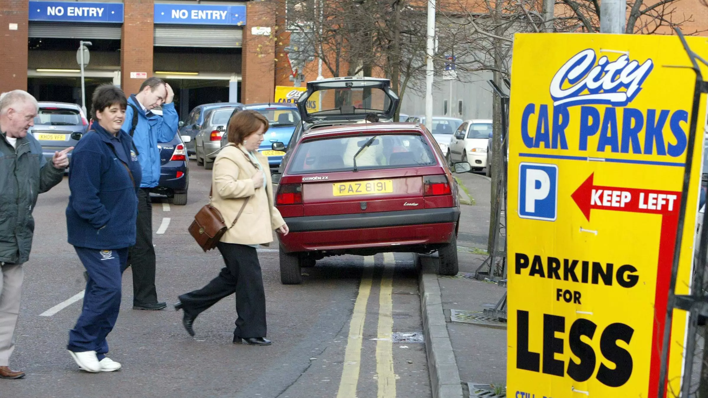 Drivers In The UK Could Soon Be Fined For Parking On Pavements