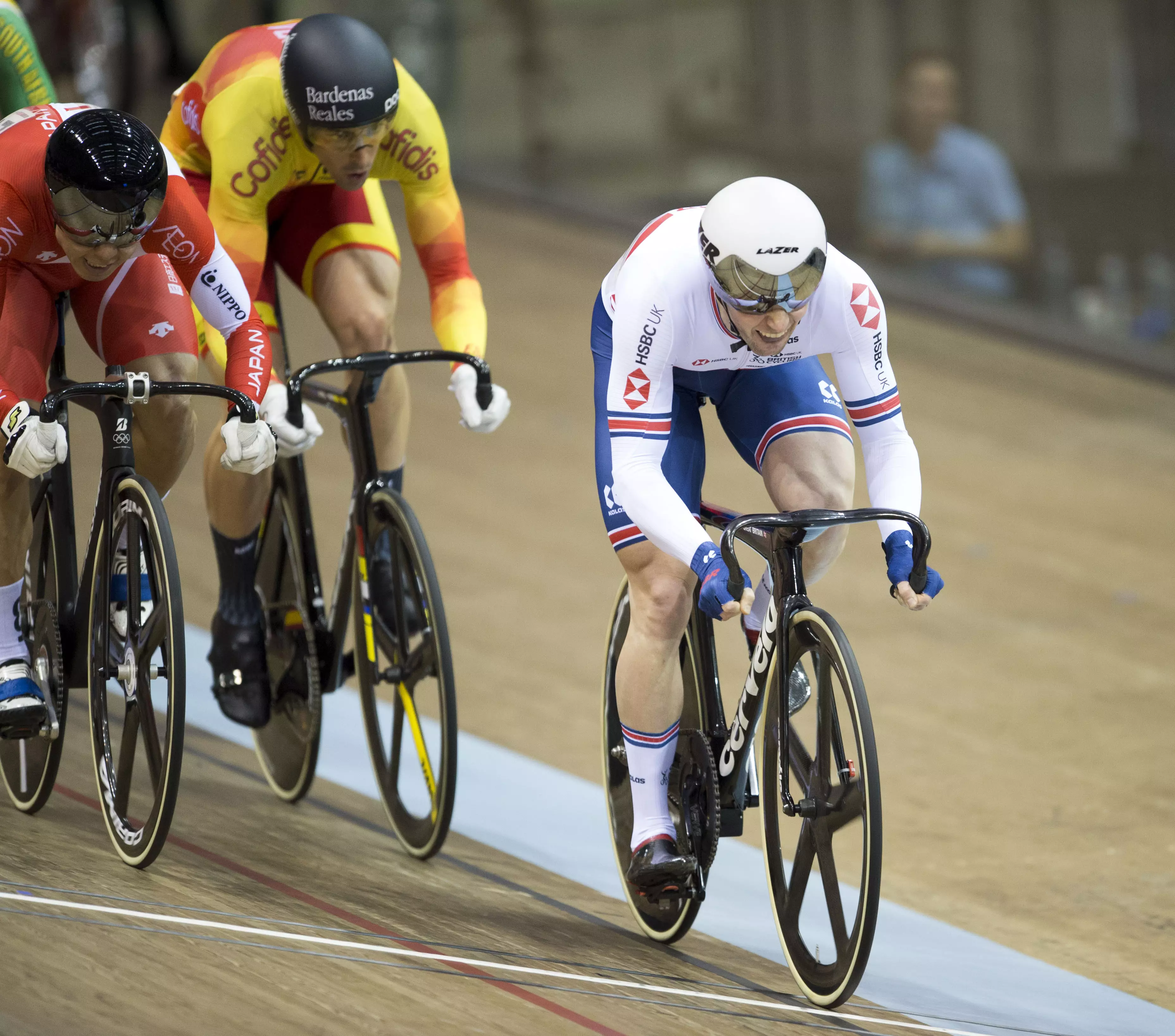 Jason Kenny competing at the 2019 UCI Track Cycling World Cup. (
