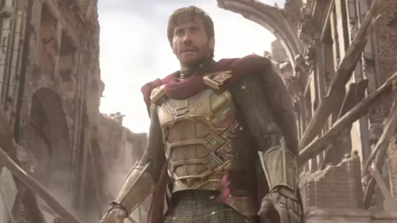 People Are Loving Jake Gyllenhaal As Mysterio In Spider-Man: Far From Home Trailer