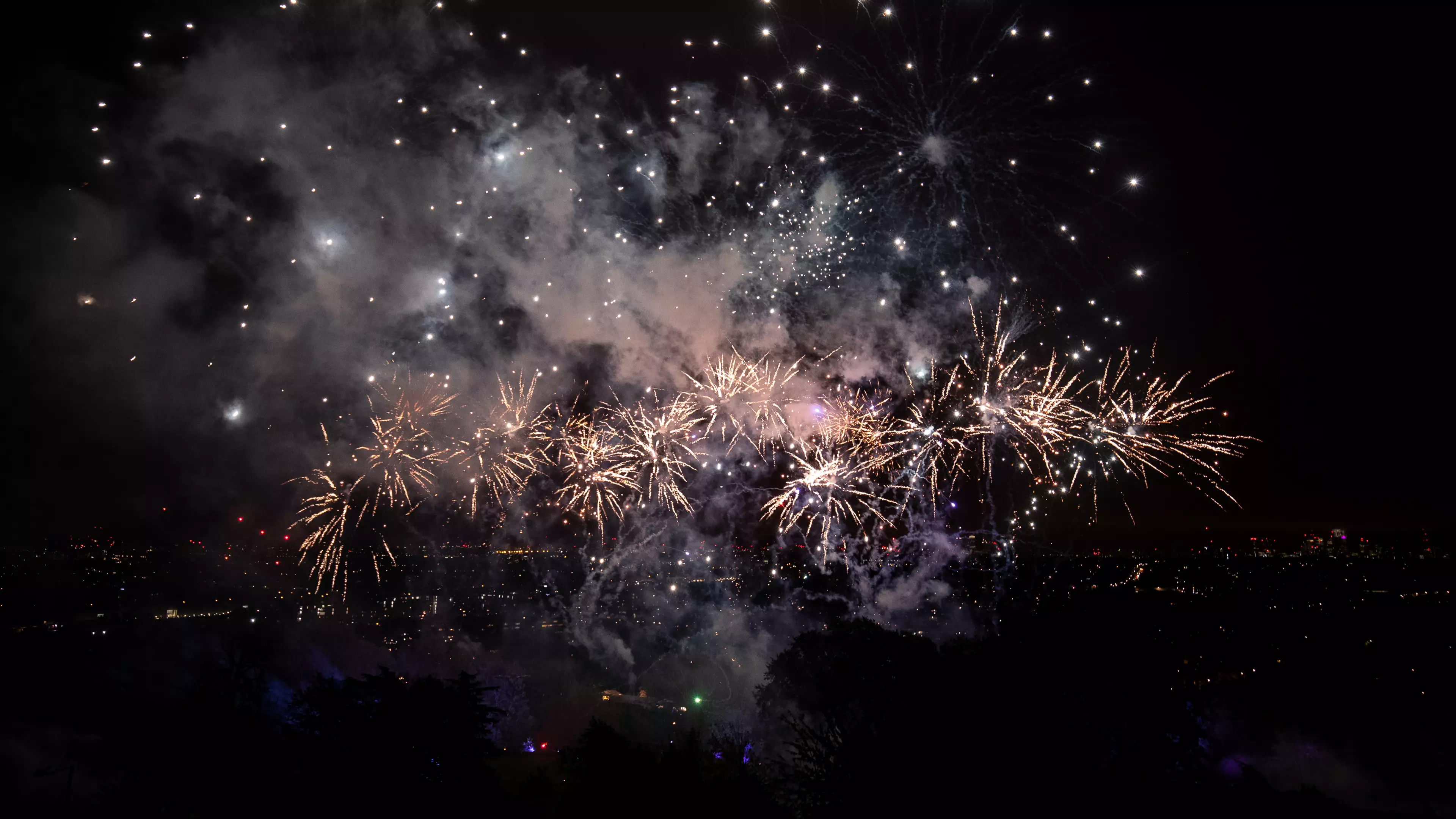 More Than 170,000 People Sign Petition To Ban General Sale Of Fireworks 