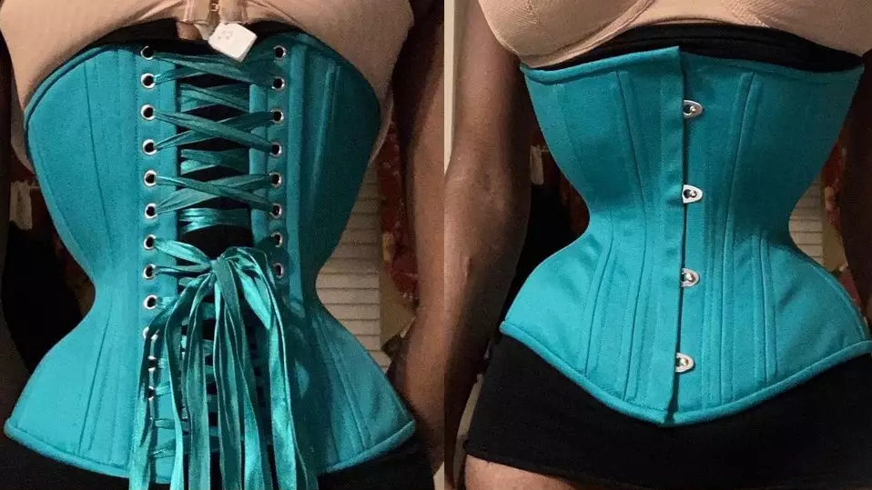 Tight Lacing Your Corset Alone - Corset Training