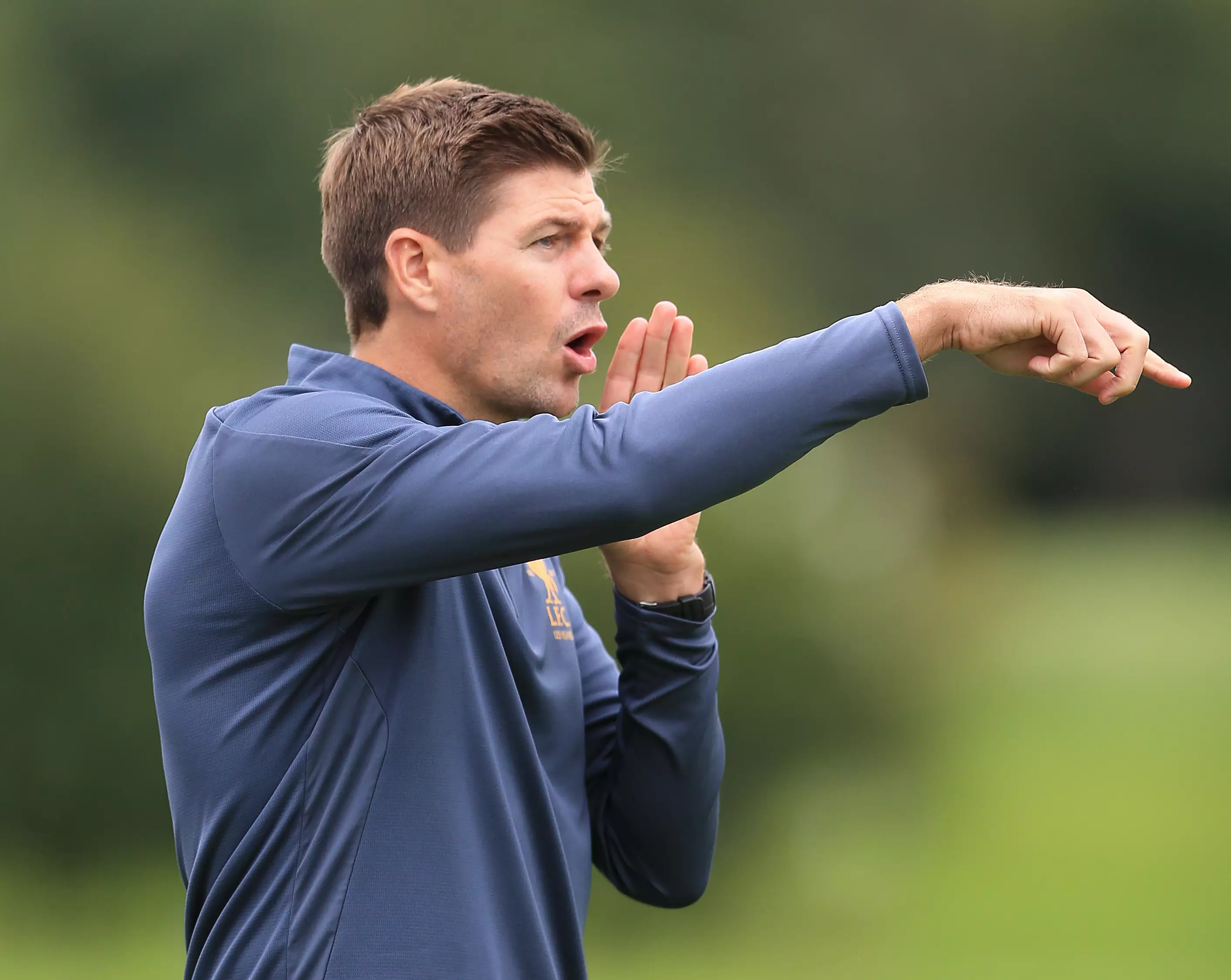 Gerrard's hand signals will be on point after learning from Rafa Benitez. Image: PA Images