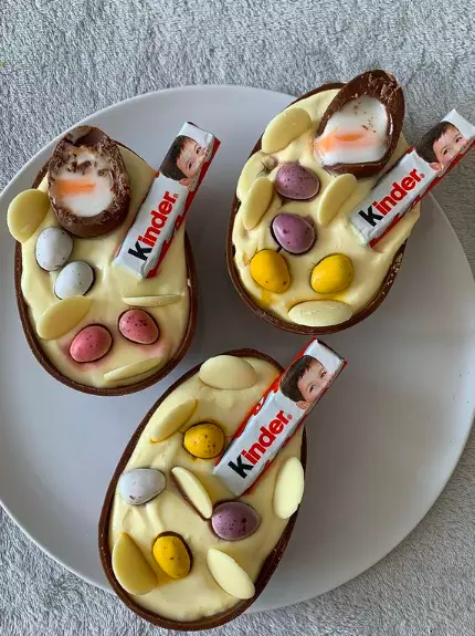 Say hello to the Stuffed Easter Egg Cheesecake (