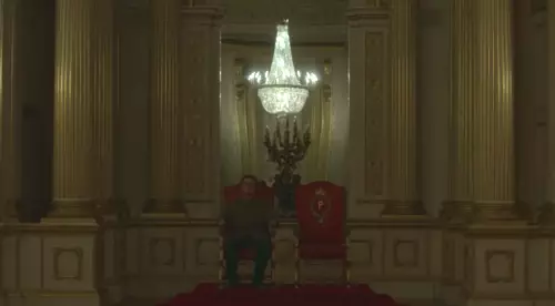 Fagan sat on the royal thrones (