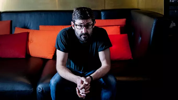 Louis Theroux's Up-Coming Documentary Sounds Like It Will Be Heartbreaking