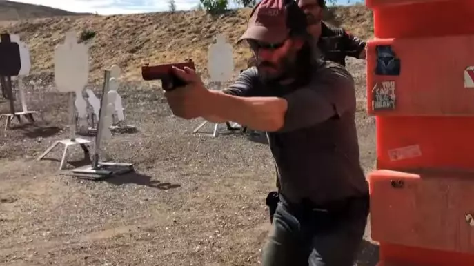 Keanu Reeves Trains With Navy SEAL For John Wick 3