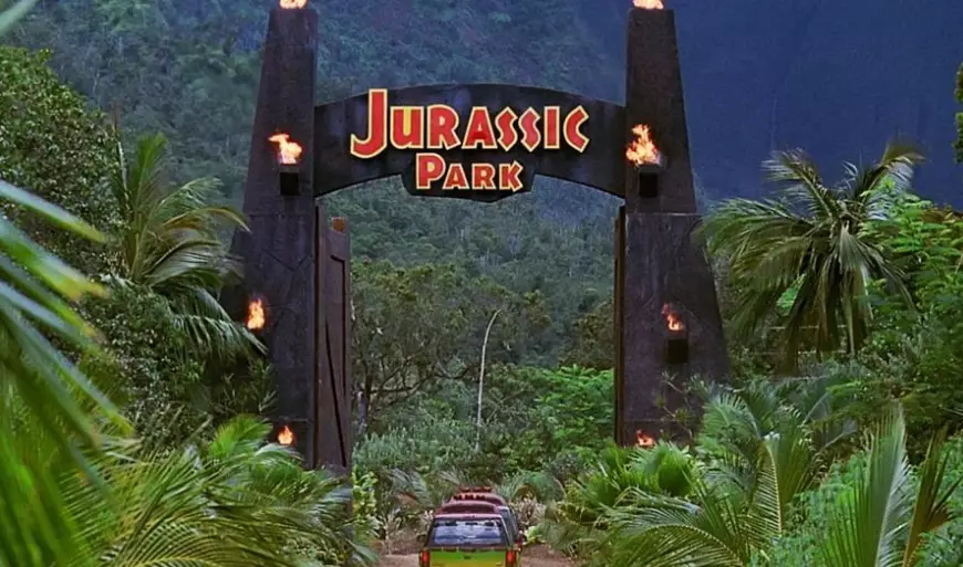 The streaming service confirmed that the original Jurassic Park trilogy is now available to watch.