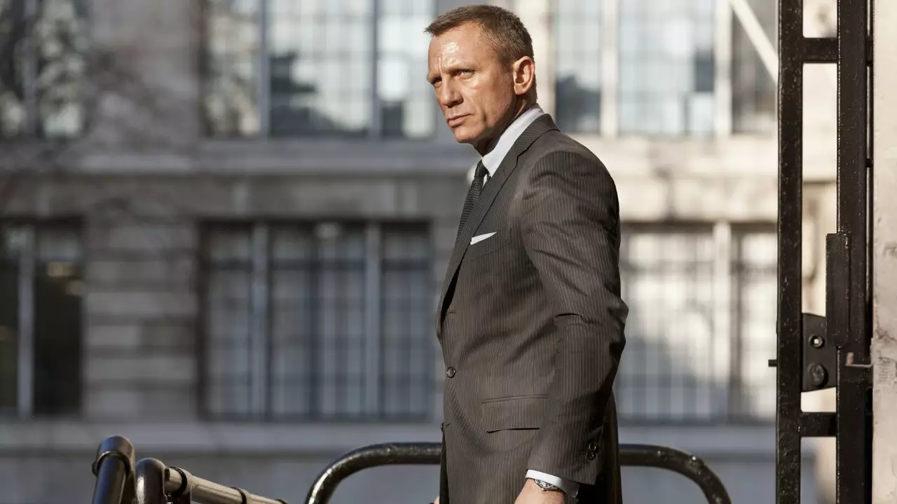 Daniel Craig had already confirmed he would return as the British spy.