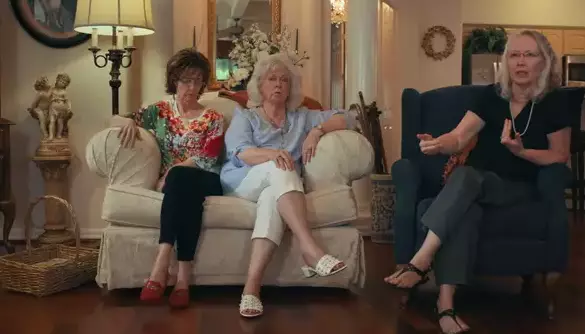 Don Lewis's ex wife Gladys Lewis Cross and daughters Donna Pettis, Lynda Sanchez and Gale Rathbone featured in the doc (