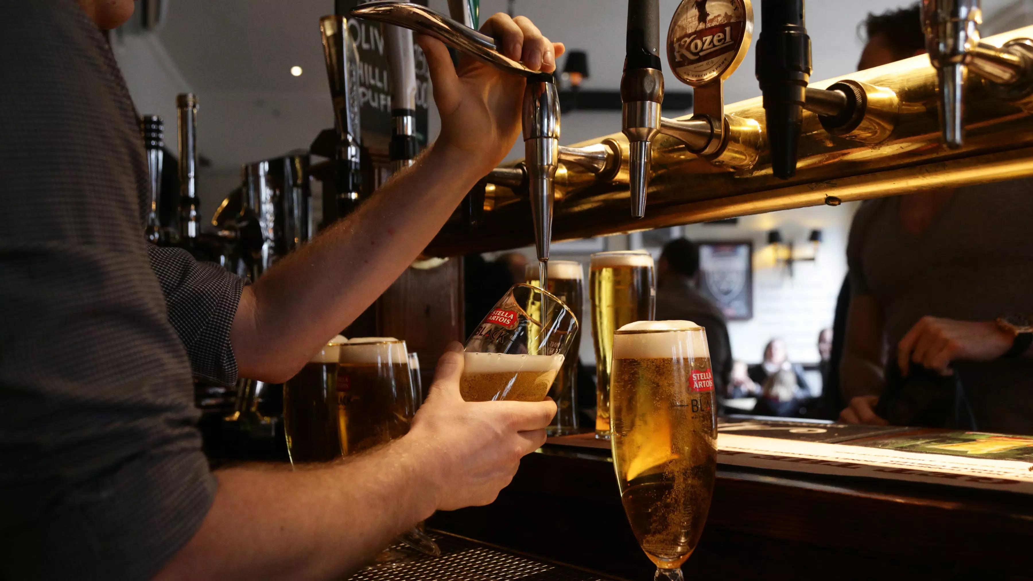 NSW Pubs And Clubs Will Be Allowed To Reopen Tomorrow 