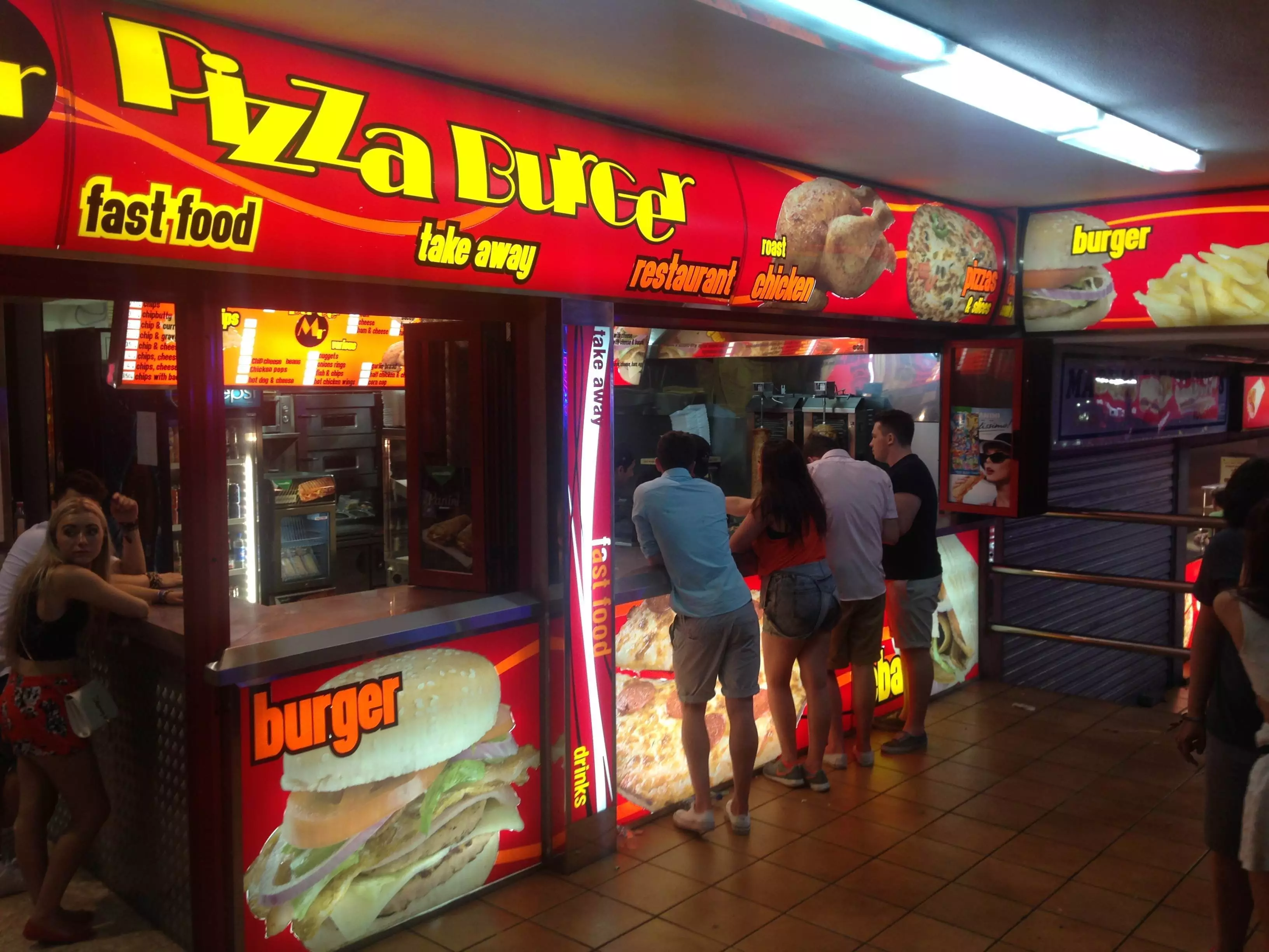 Pizza Burger in Magaluf