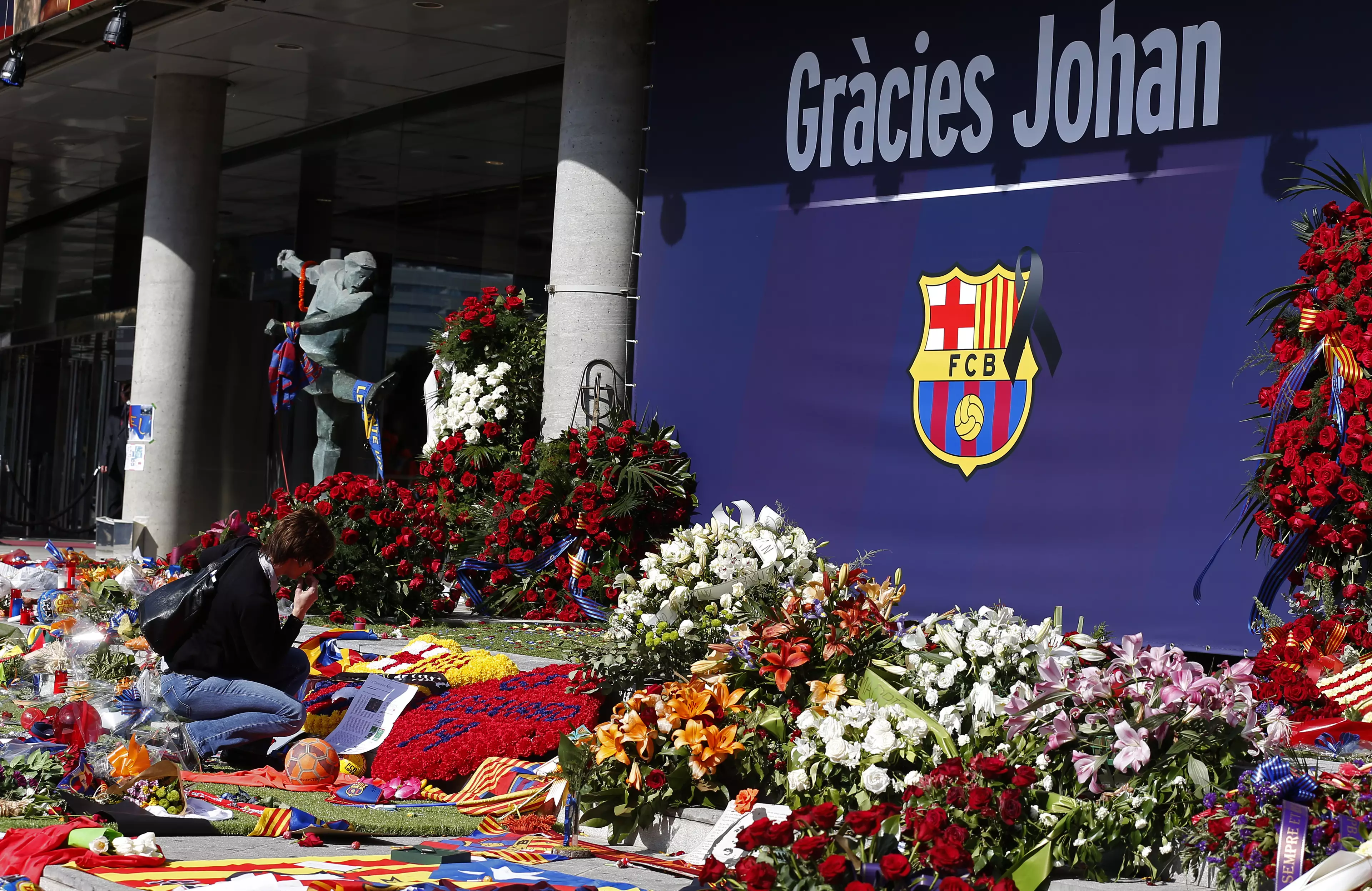Barcelona To Wear Classy Cruyff Tribute For El Clasico