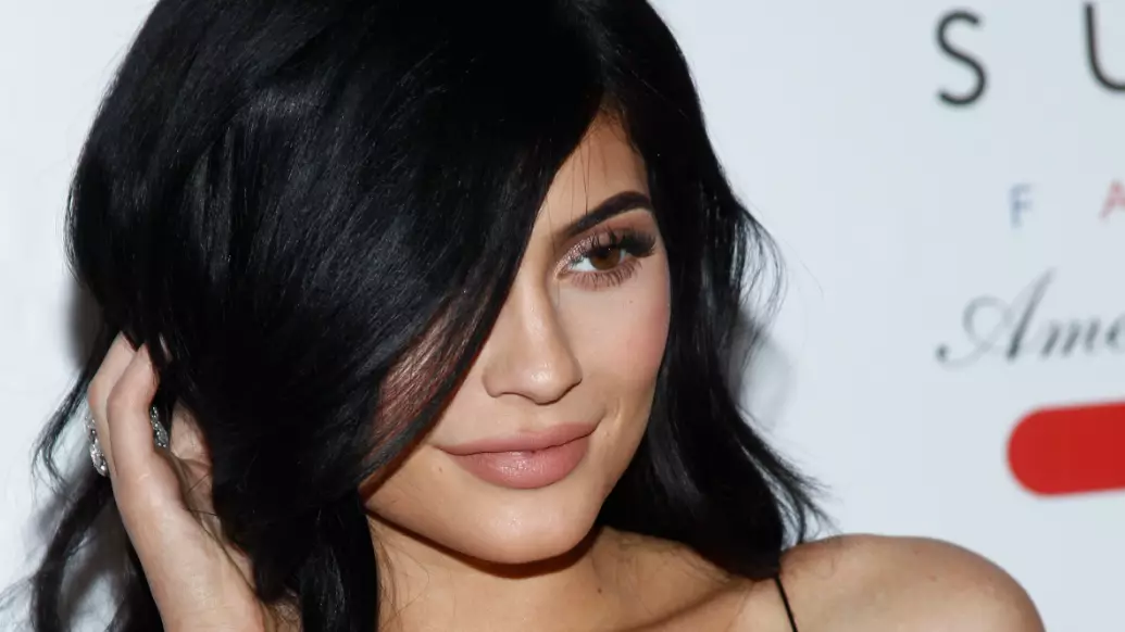 ​Fans Actually Think They Have 'Proof' That Kylie Was Surrogate Of Kim And Kanye's Baby