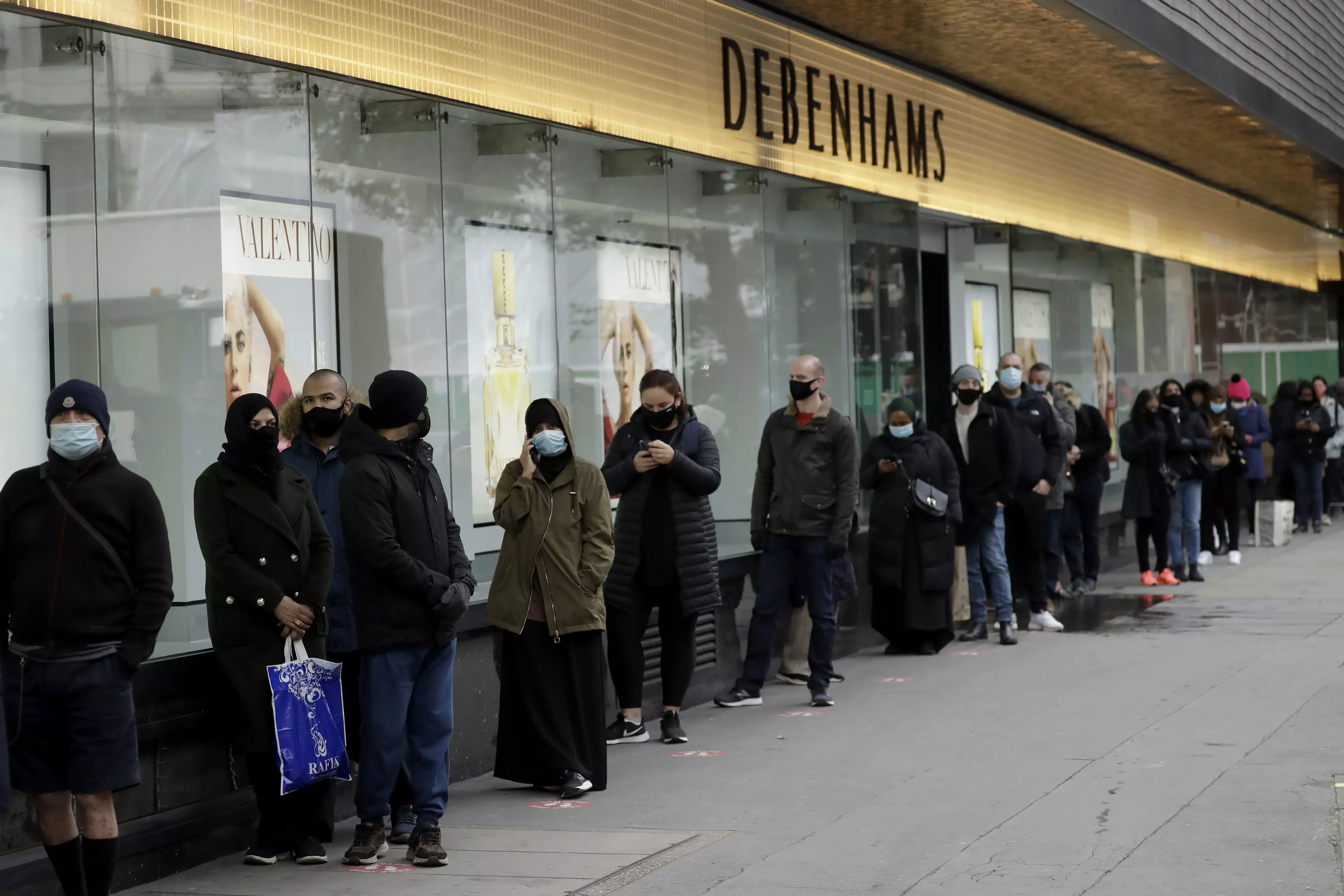 Shoppers flocked to Debenhams as they try to find deals (