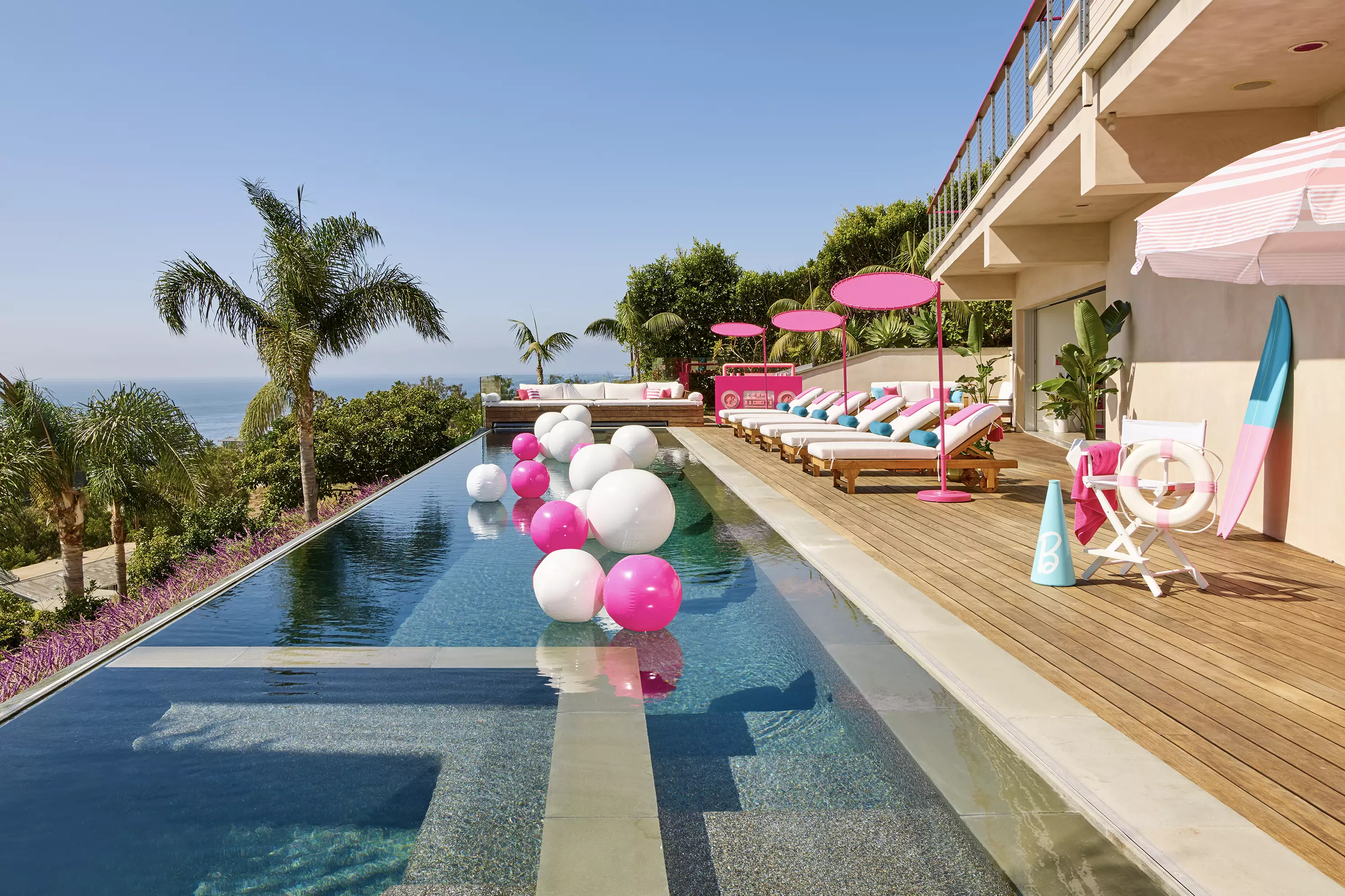It features sun-beds to catch some rays and a sumptuous infinity pool. (