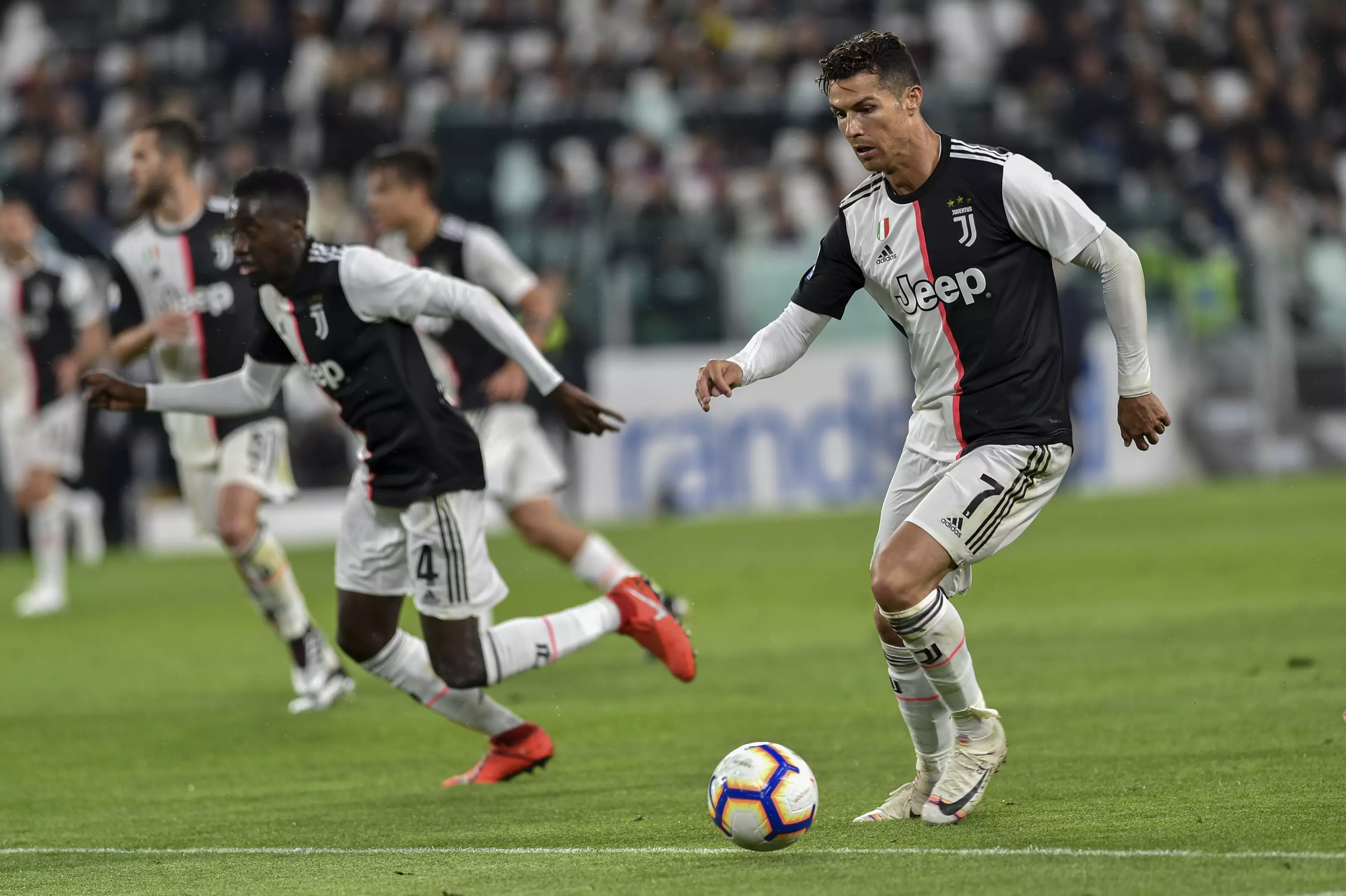If you want to play with Ronaldo in his official Juventus kit, you'll need to buy PES 2020