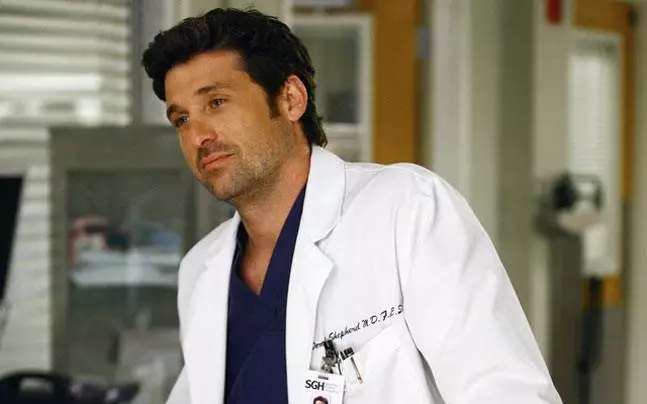 A 'Grey's Anatomy' McDreamy Scented Candle Is Here And We Can't Wait To Get A Whiff