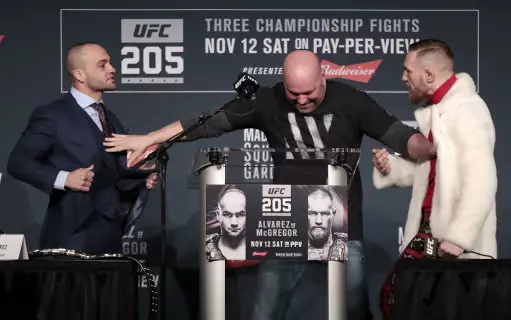 UFC 205 Build Up: McGregor To Make History? 