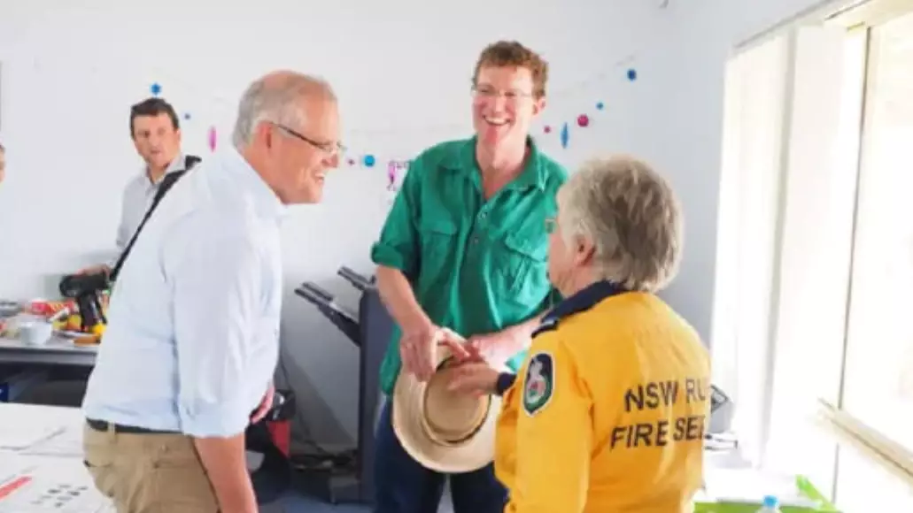 Volunteer Firefighter Jacqui Is Praised For Savage Comment When Meeting Scott Morrison