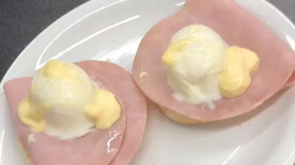 Man Orders Eggs Benedict In Tesco Café And Gets 'Monstrosity' Instead