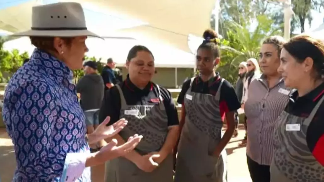 Pauline Hanson Gets Absolutely Owned By Aboriginal Woman Over The Meaning Of Indigenous