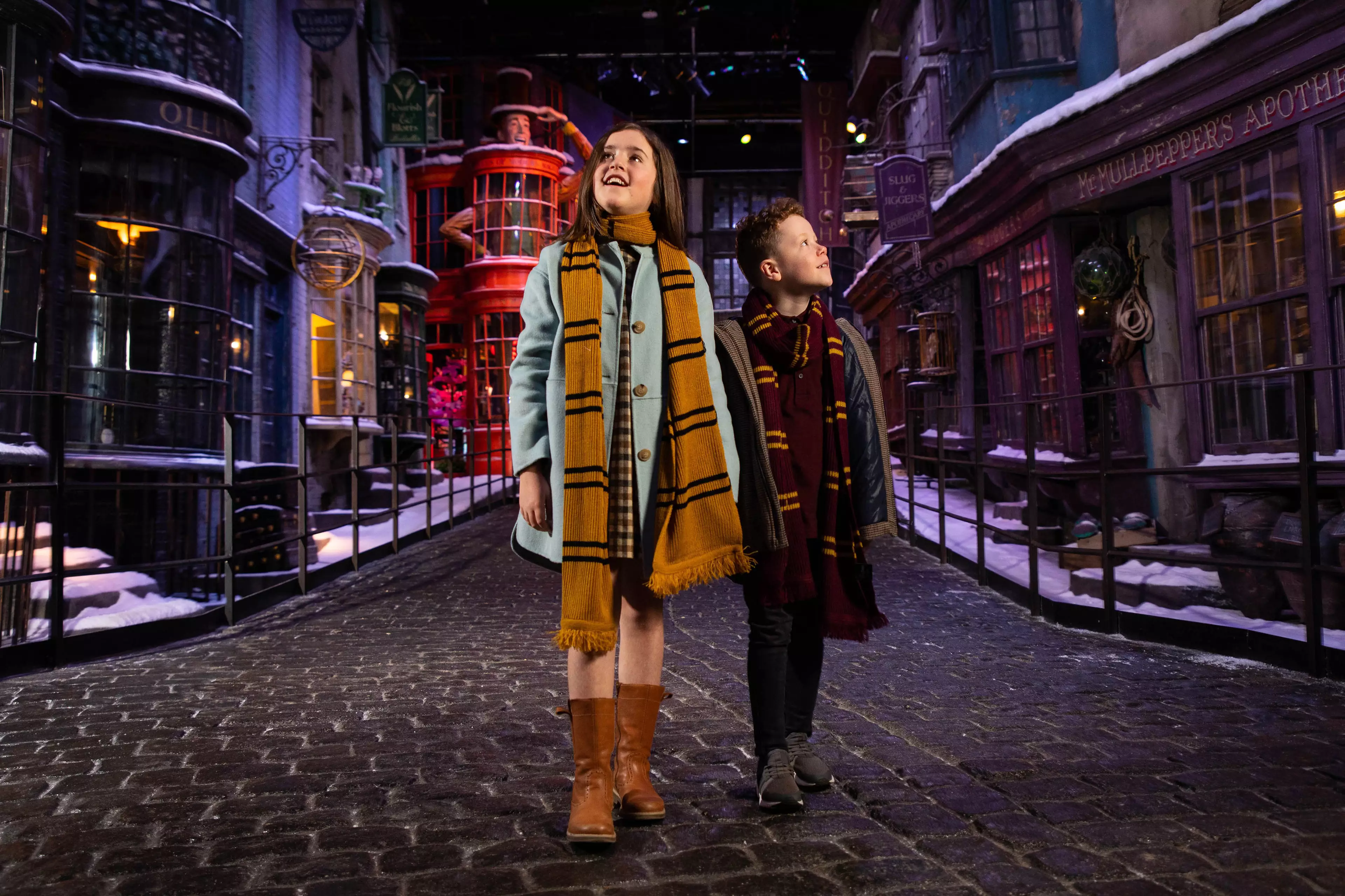It's the first ever time Diagon Alley as been covered in snow (