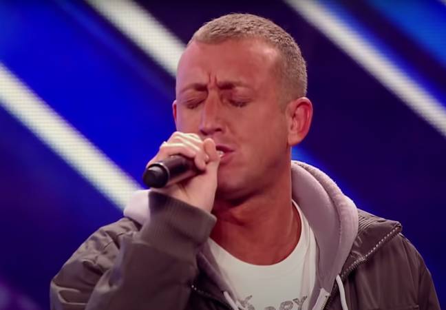 克里斯托弗·马洛尼（Christopher Maloney）在2012年参加了X因子的试镜，并受到了巨魔。图片来源：ITV“loading=