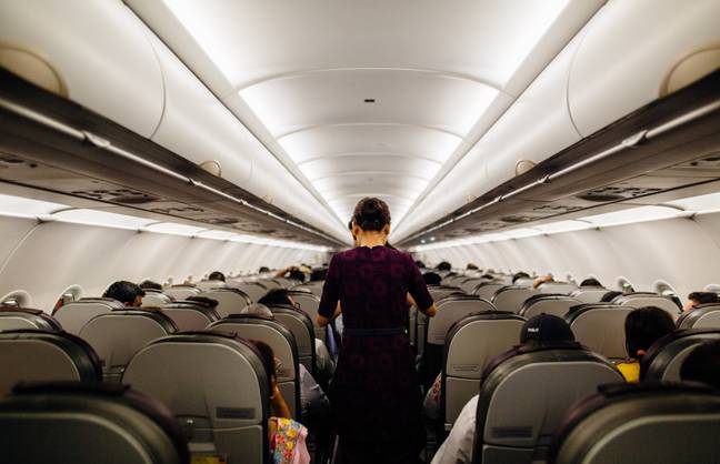 我们通常习惯于看到座椅排成一排的飞机。图片来源：Michael/Pexels