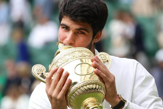 20岁的卡洛斯·阿尔卡拉兹（Carlos Alcaraz）看起来像是男子网球的下一个大明星。图片来源：Rob Newell/Camerasport/Getty Images