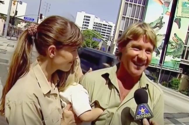 史蒂夫·欧文（Steve Irwin）曾经说过“鳄鱼一起粘在一起的家庭”。信用：访问好莱坞
