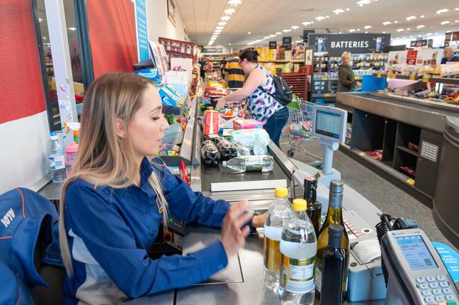 英国绝大多数超市都具有很高的卫生标准。图片来源：Alamy