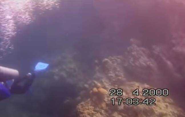 人们认为Lipski的死亡是在达到91米的深度后发生的。图片来源：YouTube
