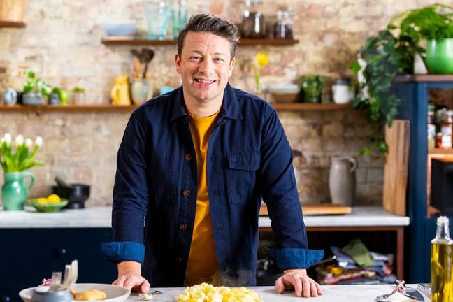 杰米·奥利弗（Jamie Oliver）的新节目昨晚开始。信用：频道4