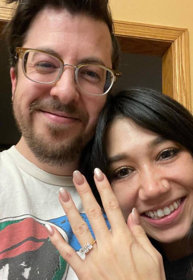 这对夫妇在十二月订婚。学分：Instagram/@mintzplasse