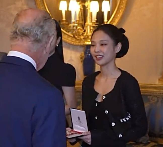 Jennie met with the King to receive her MBE. Credit: X/@jnkloops