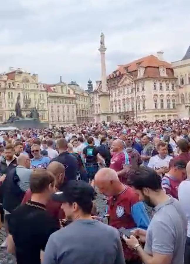 West Ham fans gather in Prague ahead of Europa Conference League final, World News