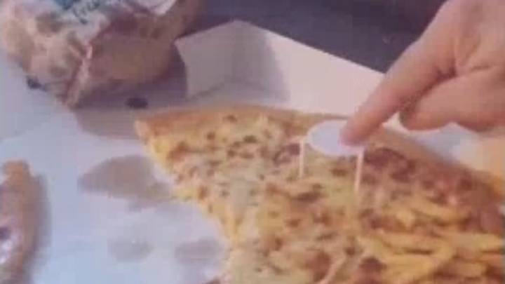 This TikTok Pizza Box Hack Will Preserve Your Leftover Pie - LifeSavvy