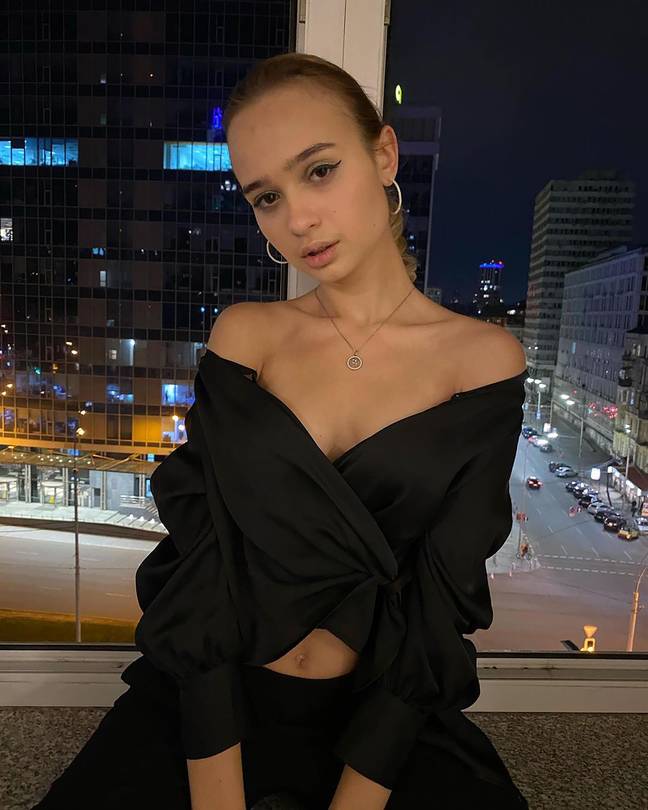 Yulia Ulyanochkina，19。