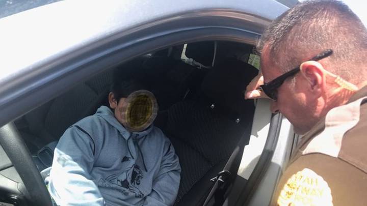 警察在购买兰博基尼的途中拉过汽车，找到5岁的男孩“width=